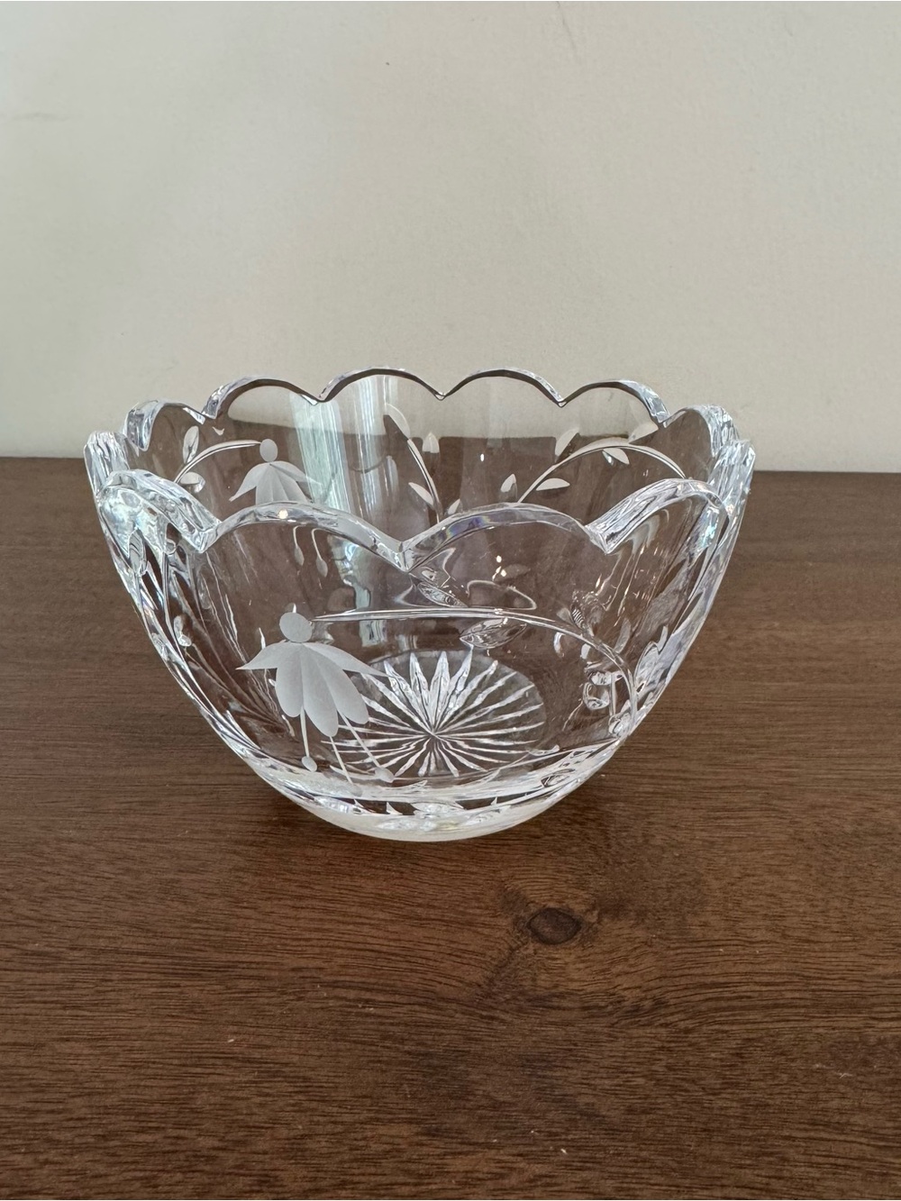 Stuart Crystal Cut Glass Bowl Etched Fuchsia Scalloped Edges Floral Design